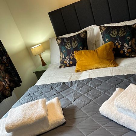 Hare And Hounds Hotell Foulridge Exteriör bild